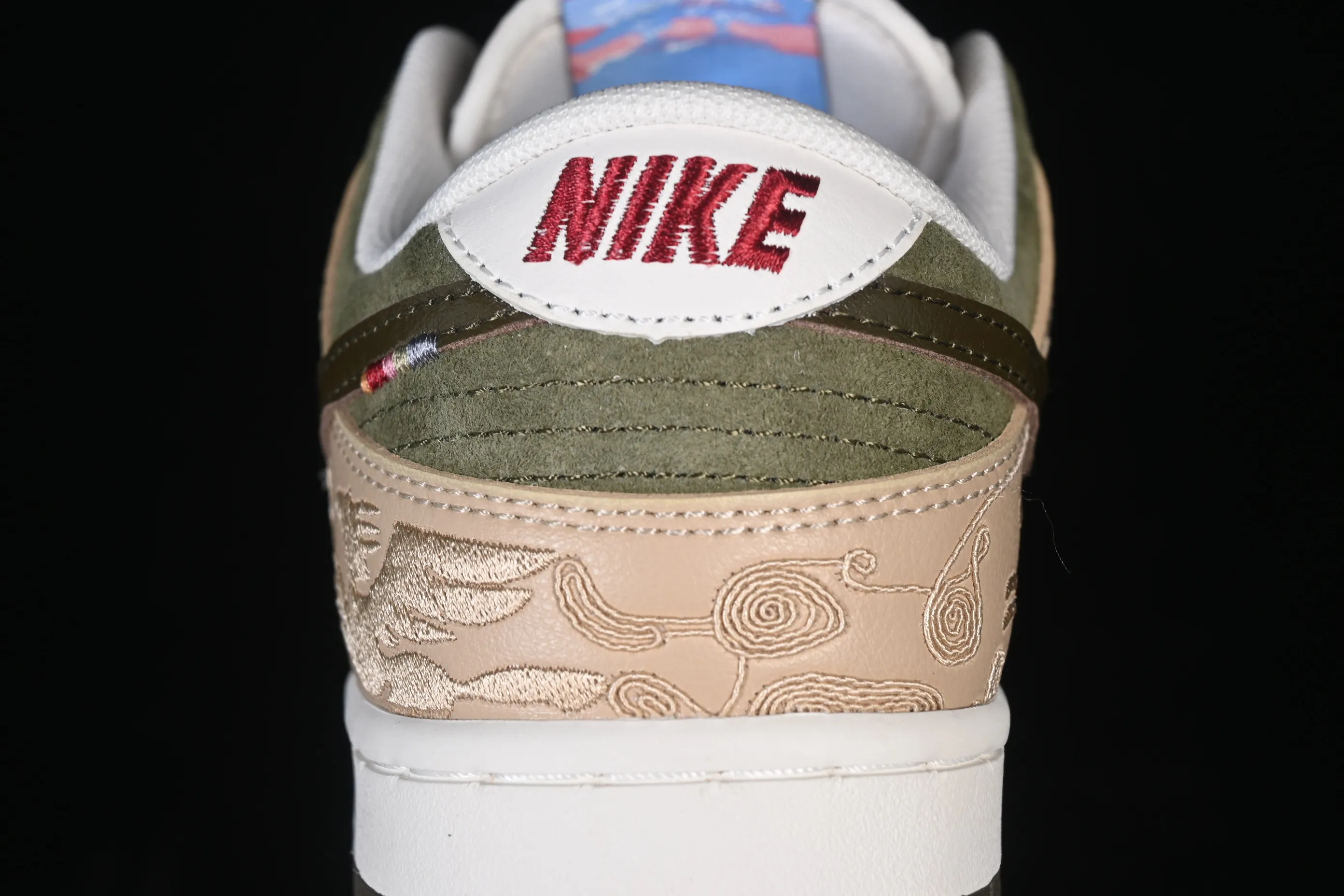 All categories Nk SB Dunk series Nk SB Dunk Low low-top sneakers Nike SB Dunk Low Year of the Horse limited low-top casual sneakers IQ1118-220